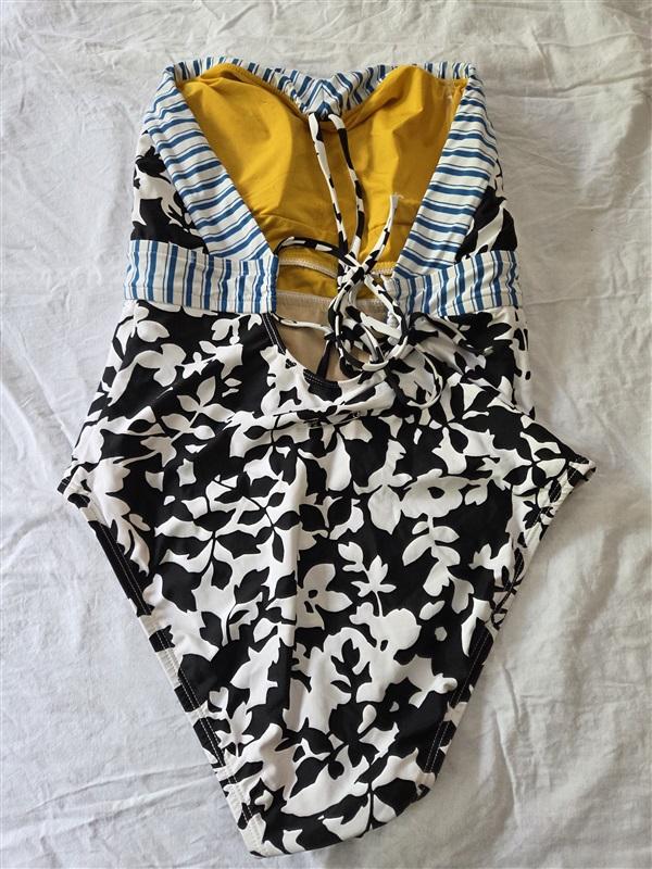NWT La Blanca 6 High Neck 1PC Swimsuit Sample Blue Black Yellow 128951