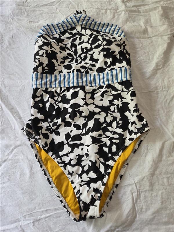 NWT La Blanca 6 High Neck 1PC Swimsuit Sample Blue Black Yellow 128951