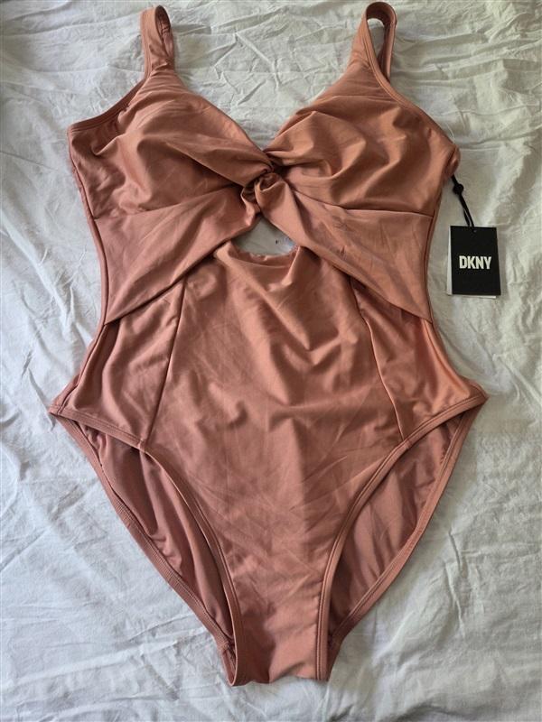 NWT DKNY 16 Peek-a-boo Twist One Piece Swimsuit Pink 128960
