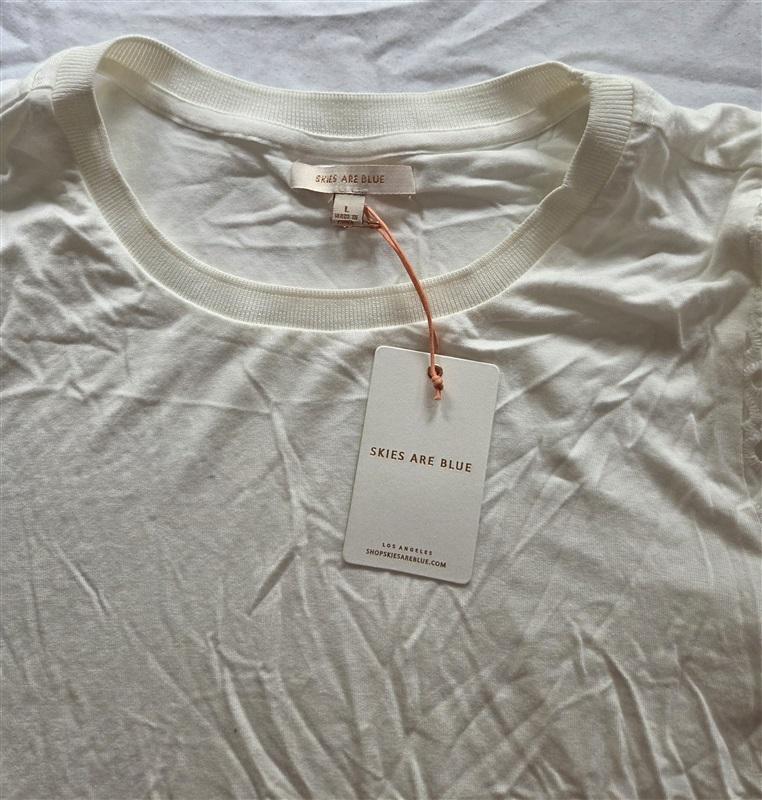 NWT Skies are Blue L White T Shirt Eyelet Puff Sleeves 129002