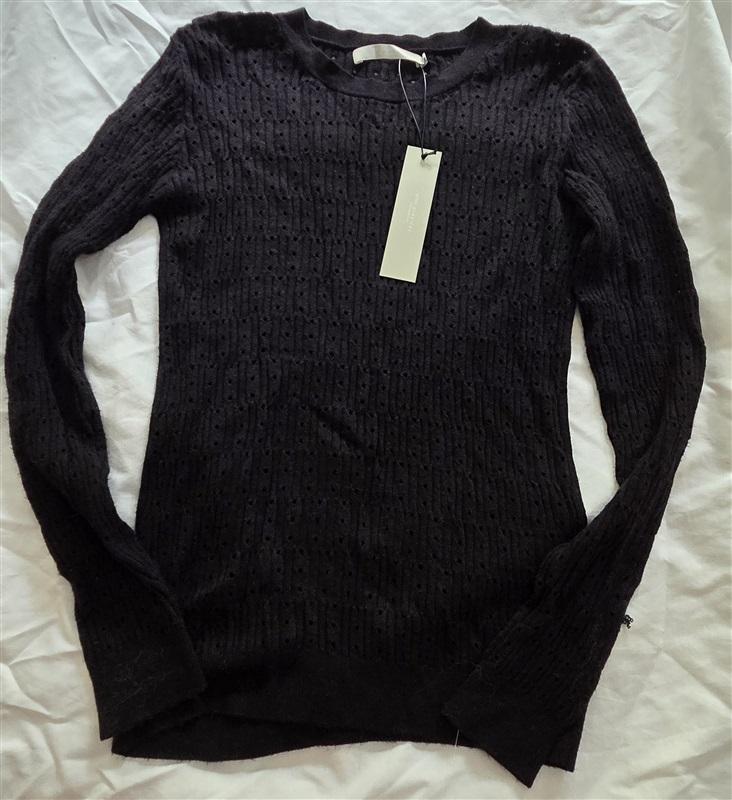 NWT One Gray Day SM Sabrina Crew Neck Sweater Black 129006