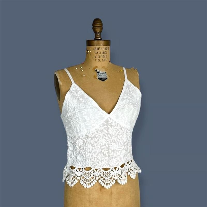 NWT Anthropologie Raga M Cami White Lace Peplum Tank Top 129008