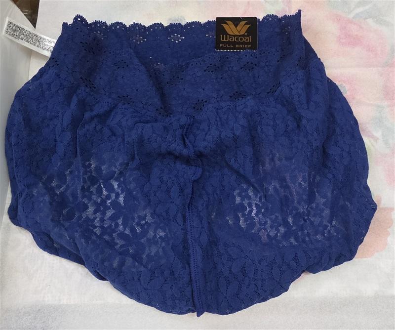 NWT Wacoal S Halo Lace Brief 870405 Dark Blue 129032