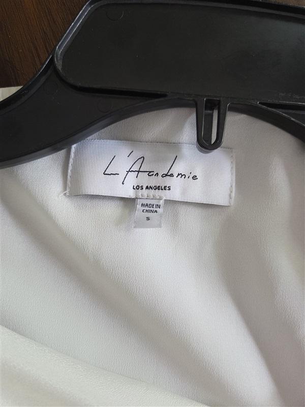 NWOT L' Acadamie S Iridescent White Cinch Waist Dress 129135