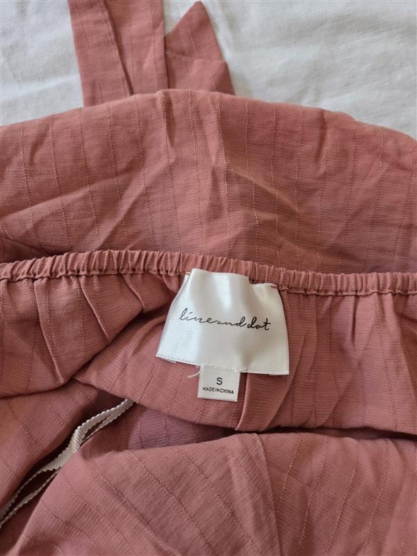 NWOT Line and Dot S ALICIA HALTER TOP Blush Pink 129186