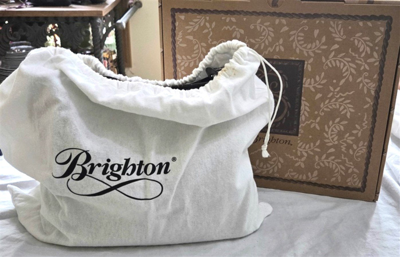 Vintage Brighton Cher Croco Tote Shoulder Bag Patent Leather Burgundy 129256