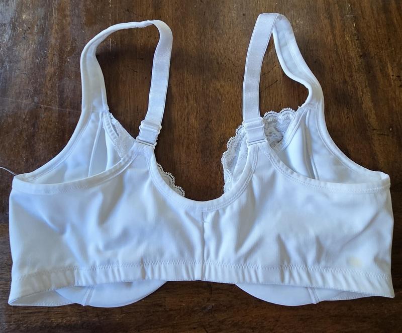 NWT Playtex 38D Front-close No-poke Underwire Bra 4423 Cooling White 129257