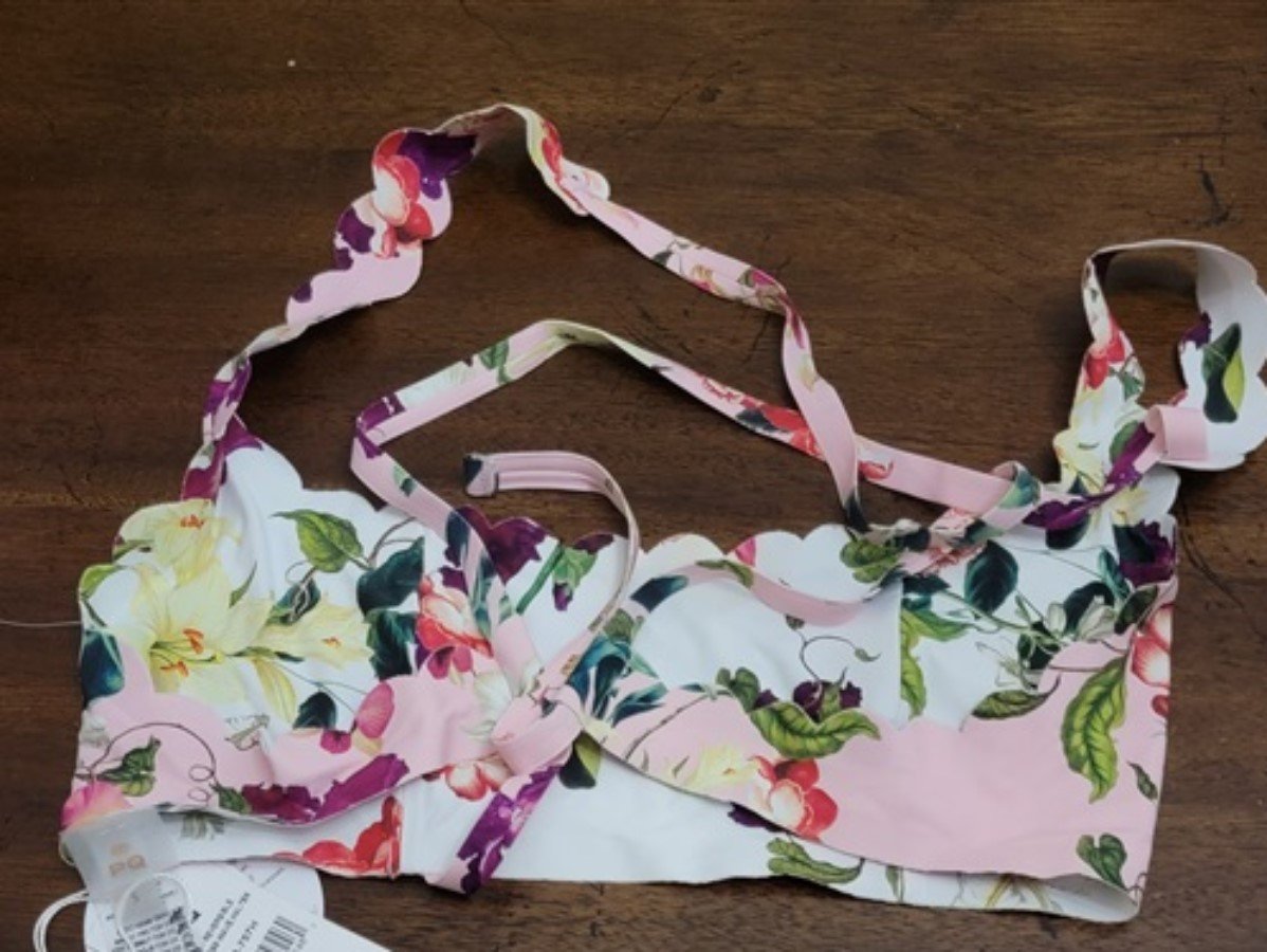 NWT Pilyq L Hibiscus Reversible Seamless Wave Neck Halter Bikini Swim 129270