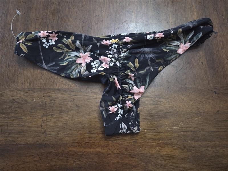 NWOT Pilyq S PQ Basic Teeny Ruched Gasperilla Floral Bikini Swim Bottoms 129295