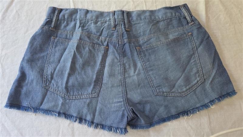 NWOT Current Elliot 35" Waist Sample Distressed Denim Jean Shorts 129325