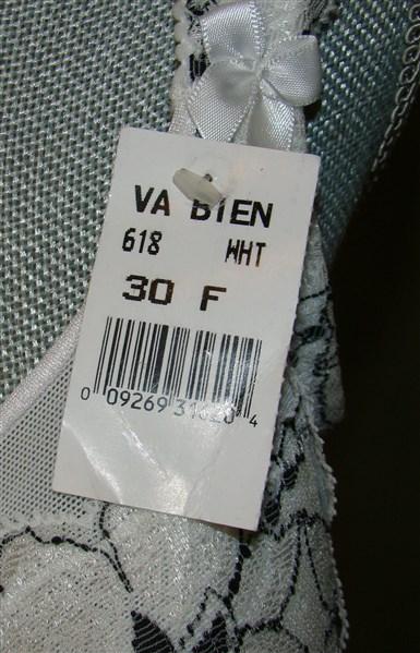 NWT Va Bien 30F D'Lite Leisure Bra With Lift 618 White Bliack 129360