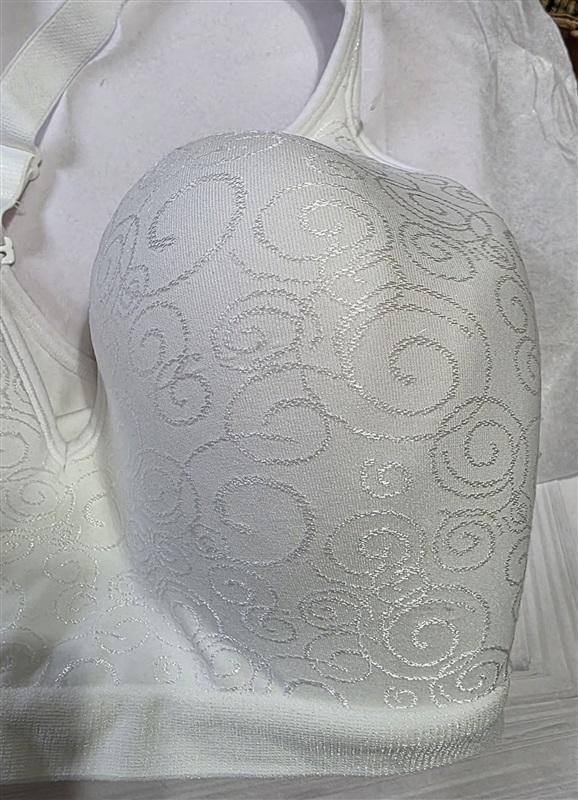 NWOT Bali 40DD Comfort Revolution Wirefree Bra 3463 White Swirl 129373