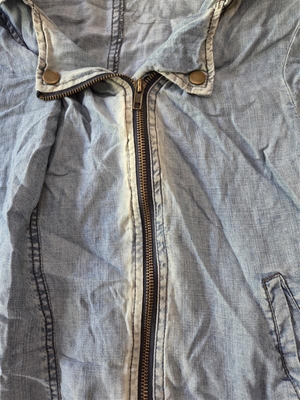 NWOT Michael Stars L Vintage Washed Chambray Denim Jean Jacket 129394