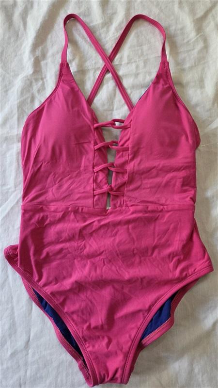 NWT La Blanca 6 Island Goddess 1PC Swimsuit Pink Deep V Cross 129410