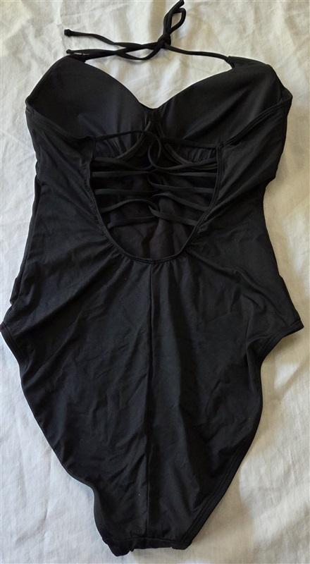 NWT La Blanca 12 Underwire Scoop Front Lingerie 1PC Black 129414