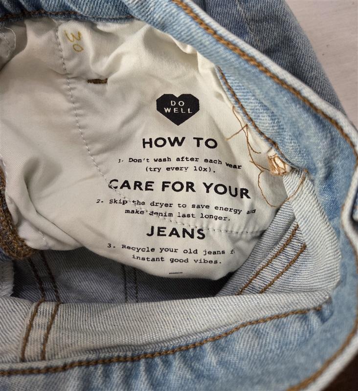 NWOT Madewell 24 Perfect Vintage Straight Jean Danby Wash Knee-Rip Ed 129446