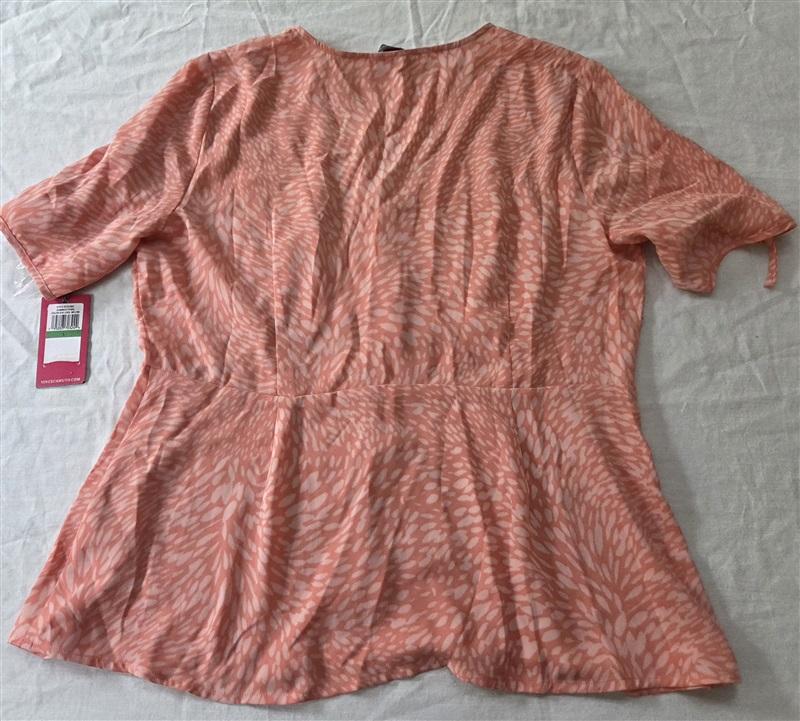NWT VInce Camuto L Button Up V Neck Flutter Sleeves 129449