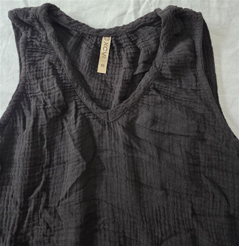 NWOT XCVI XS Gauze Black Sleeveless tank Tunic 129451