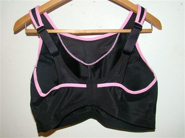 NWOT Glamorise 36D No Bounce Cami Sports Bra 1066 Black Pink 129458