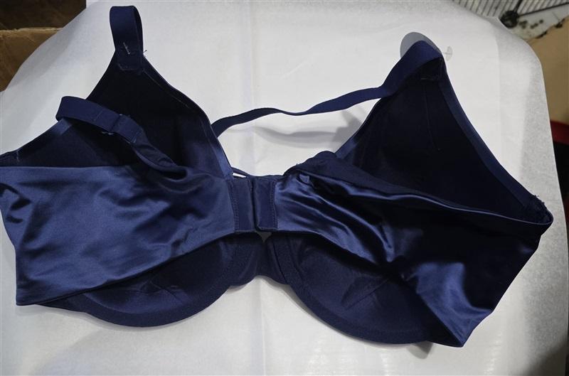 NWT Hanes 38D Ultimate No Show Support Underwire Bra HU33 Blue 129466