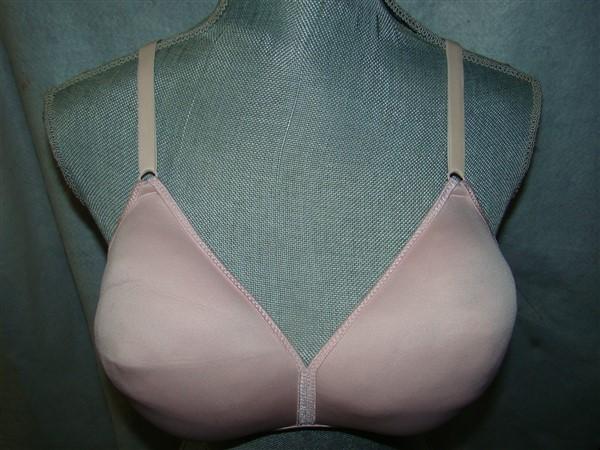 NWOT Discontinued Warners 36B Friday's Wire Free Bra 2099 Pink 129482