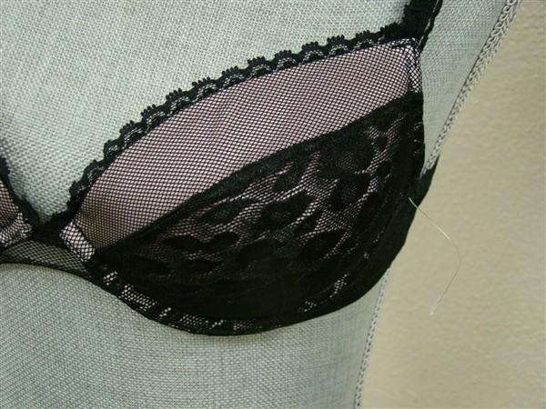 NWOT Jezebel 34B Zoe Push Up Bra 14002 Black Lace 129488