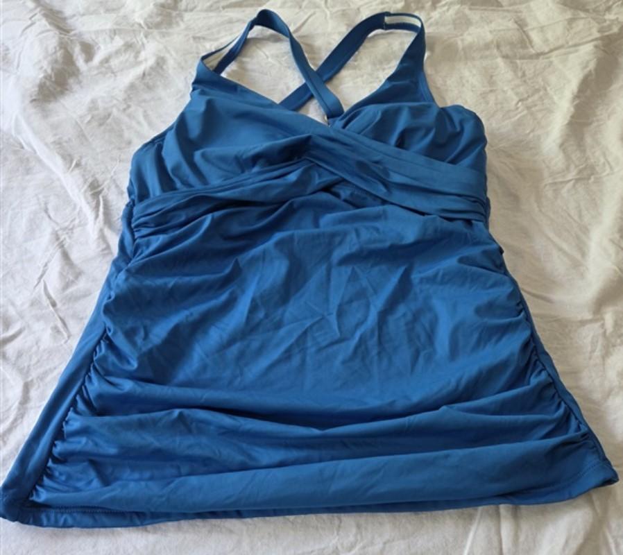 NWT Jantzen MD Twist Front Underwire Tankini Swim Top Blue 129530