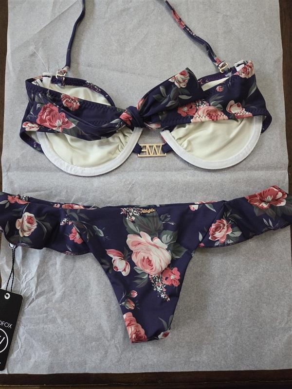 NWT WILDFOX Gypsy Purple Floral Bikini Set M Top Ruffle S Bottom 129552
