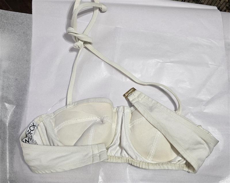 NWOT WILDFOX Small White Denim Underwire Bikini Top 128933