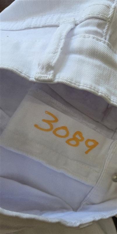 NWOTD Paige 24 Bombshell High Rise Skinny Jean White Raw Hem SAMPLE 129657