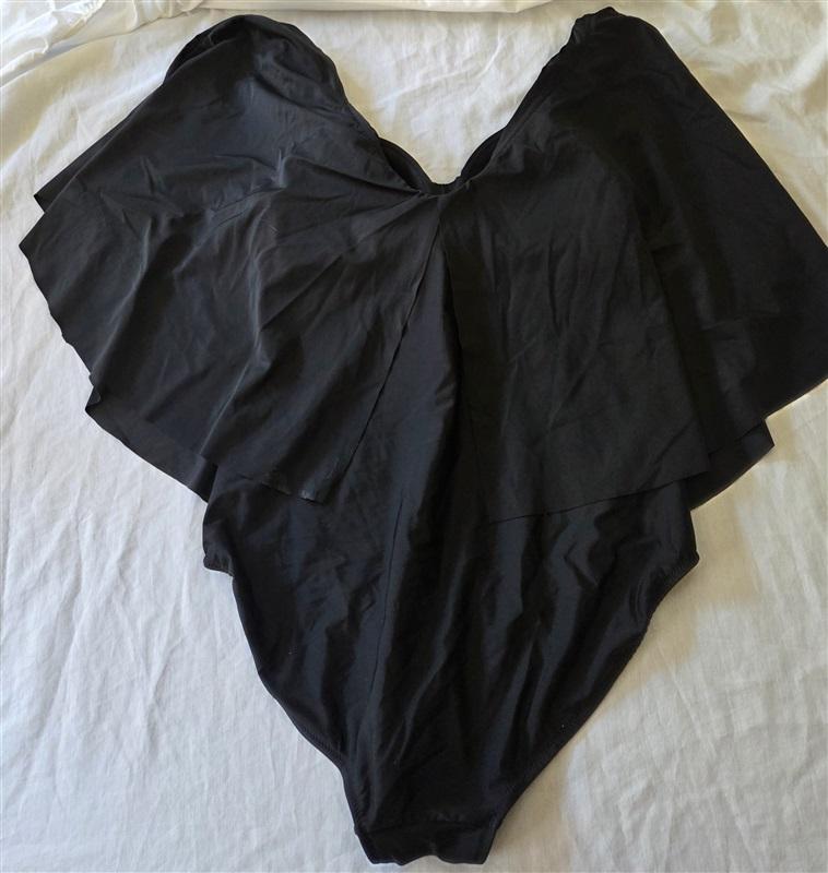 NWT Raisins Curve 16W Marrakesh Stingray One-Piece Black Swimsuit 129681