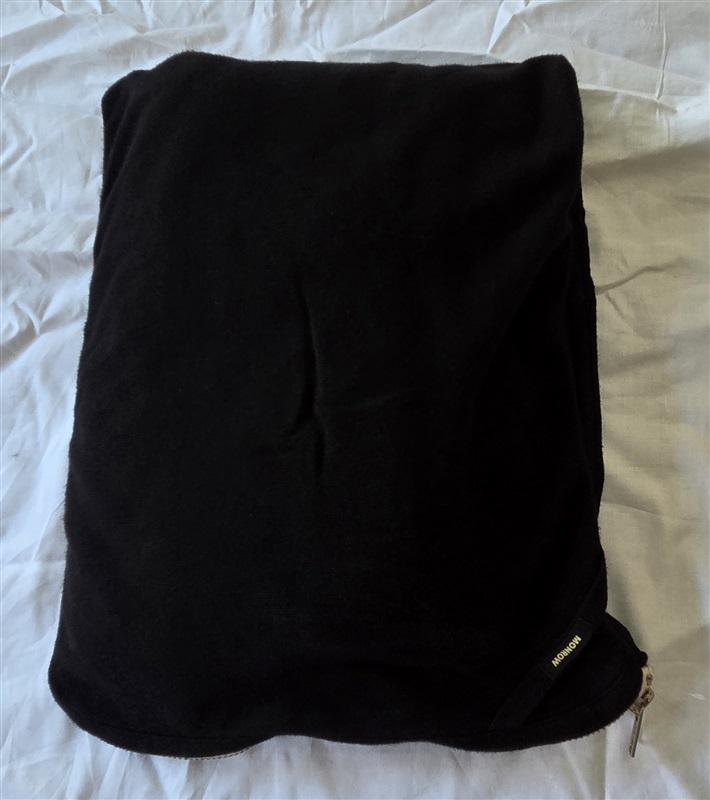NWOT Monrow Travel Blanket + Bag Black Fleece 129696