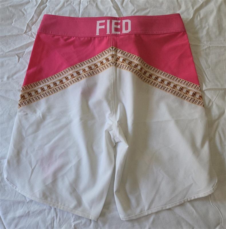 NWOT Fied 26 Pink White Gold Chain Swim Trunks Jams 129704