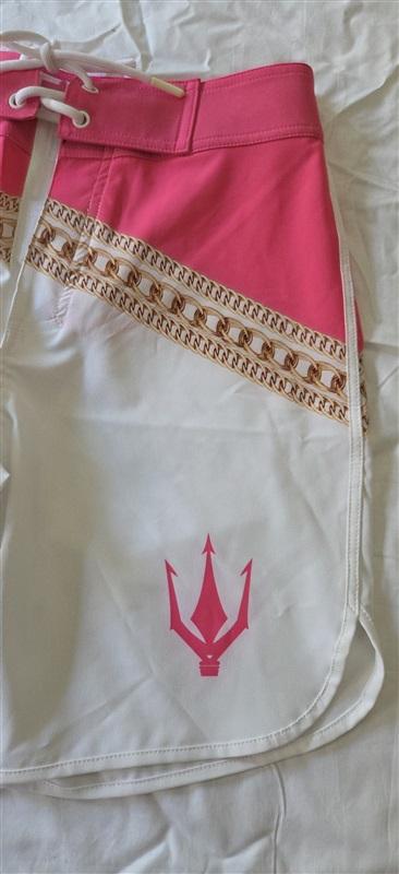 NWOT Fied 26 Pink White Gold Chain Swim Trunks Jams 129704