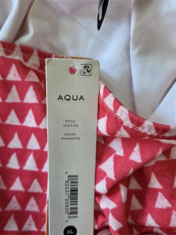 NWT Aqua X Studio 189 XL Triangle Print Ruffle 1PC Swimsuit Pink White 129707