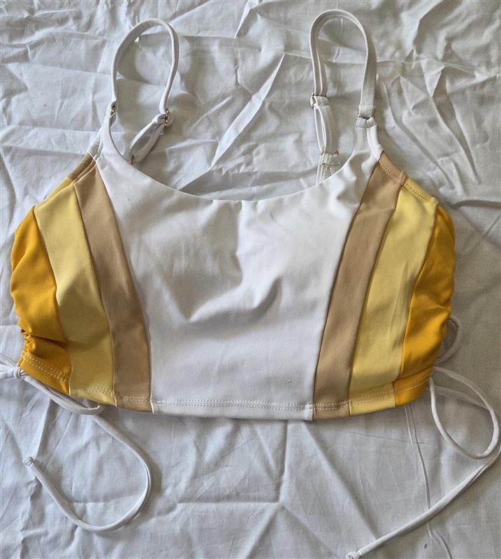 NWOT Robin Piccone M Charlie White Yellow Dandelion Bikini Swim Top 129716