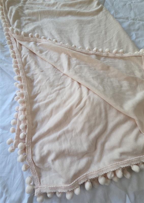 NWOTD Michael Stars 60" x 60" Pom Pom Trim Blanket Wrap Scarf Pink 129718