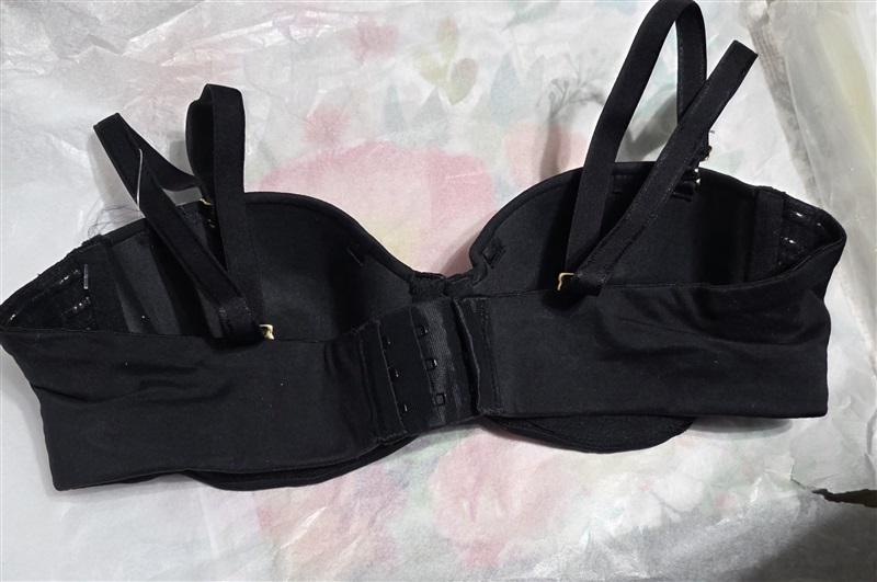 NWT Soma 32B Embraceable Multi-Way Strapless Bra Black 129734