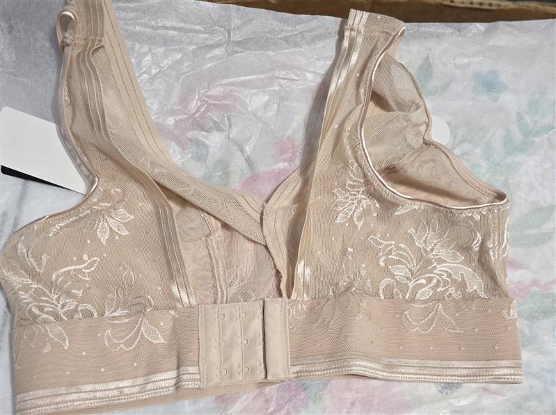 NWT Wacoal 32 Net Effect Soft Cup Bra 810340 Floral Beige 129745