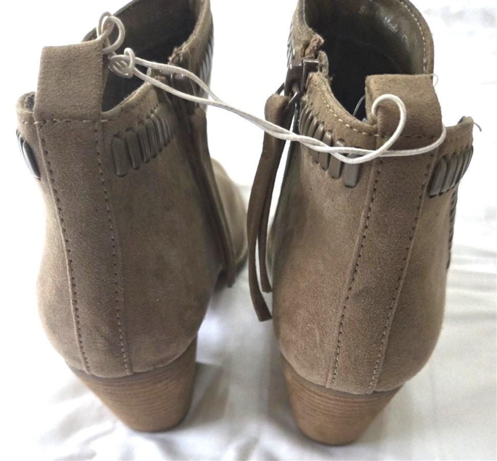 NWOT DV8 Dolce Vita 5 Wedge Cut Out Suede Heeled Bootie Tan 129775
