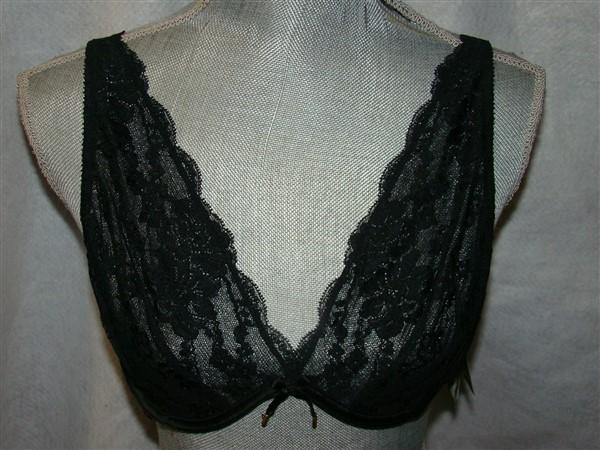 NWT Chantelle 32C Satine Convertible Underwire Plunge Bra 2061 Red Black 129780