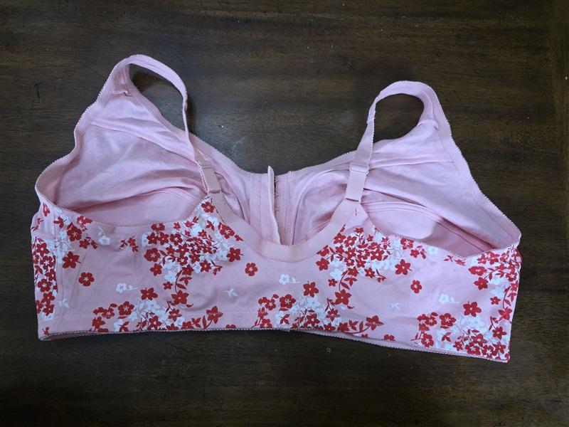 NWOT Comfort Choice 54D Wirefree Front Hook Seamless Bra Pink Flower 129799