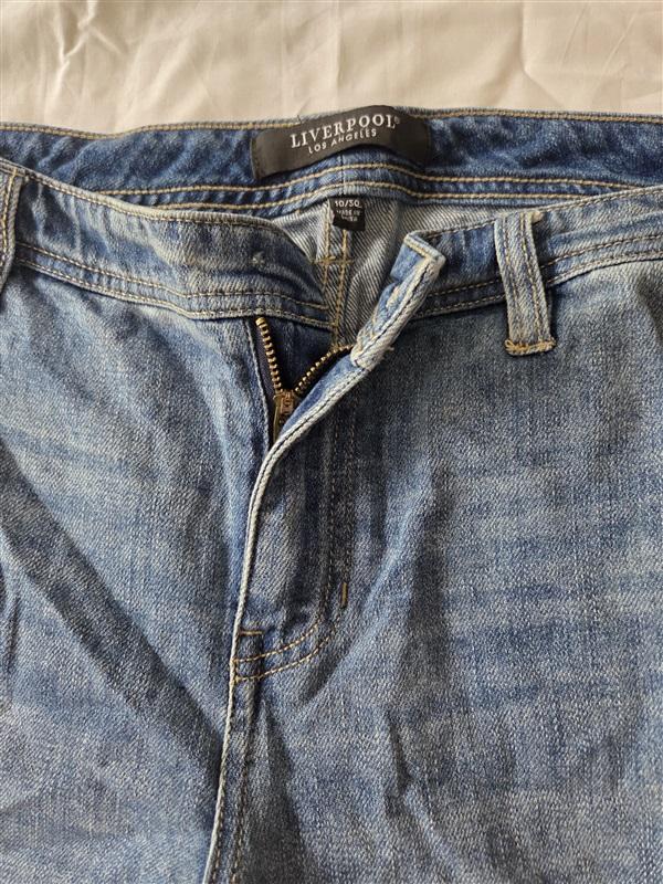 NWOTD Liverpool 10 Norma Jean Mid-Rise Relaxed Roller 24 1/2" 129805