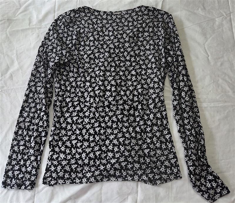 NWT Michael Kors M Wrap Blouse Black White Floral 129806