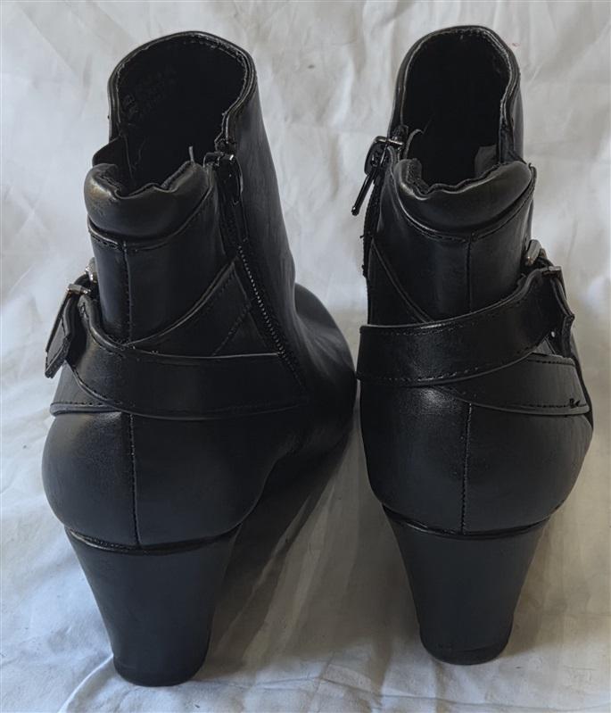 NWOT Dreampair 7.5 Pointed Toe Wedge Heel Ankle Booties Black 129890