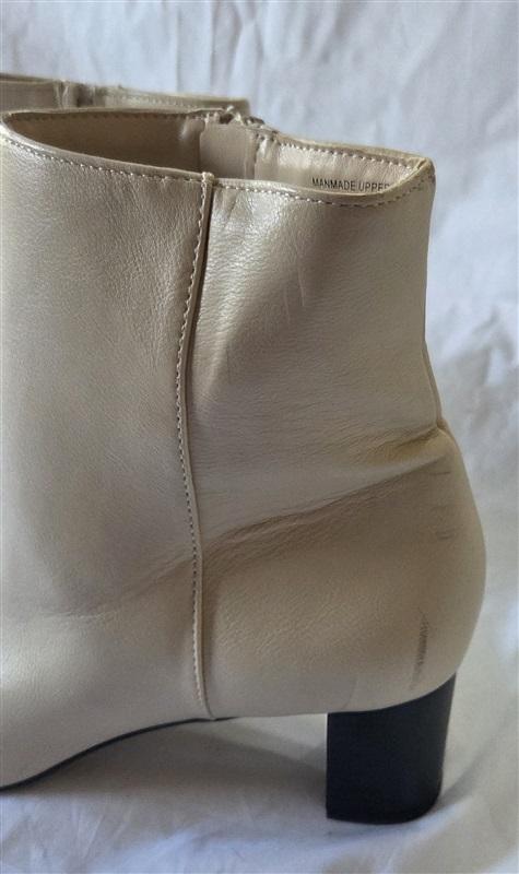 NWOT Loft 8.5 Almond Toe Block Heel Ankle Boot Booties Cream 129891
