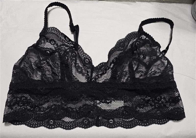 NWOT Wacoal b.tempt'd M 910182 Lace Kiss Black Bralette 129908