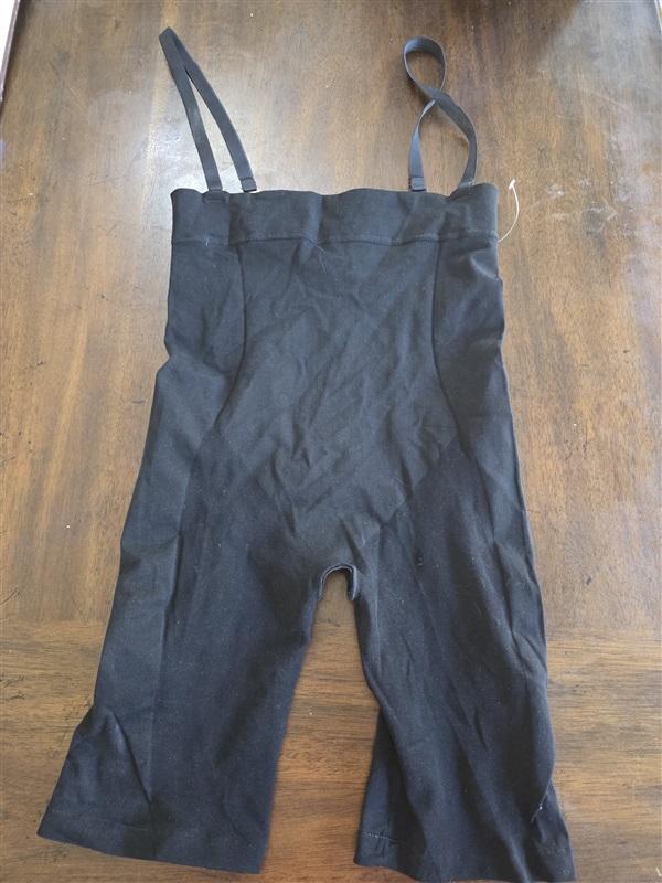 NWT Leonisa XL Invisible Extra High-Waisted Shaper Shorts Black 129923
