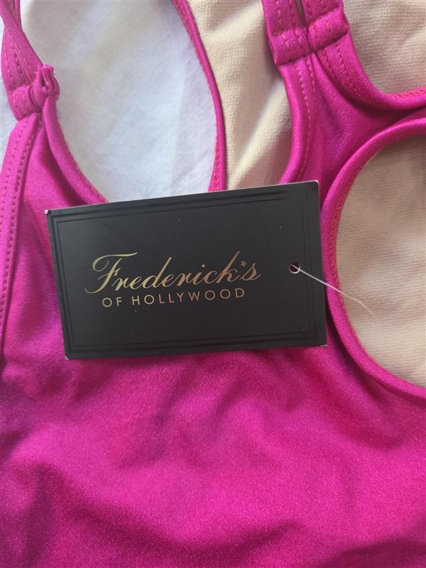 NWT Fredricks of Hollywood South Beach Strappy 1PC Pink Swimsuit 129936