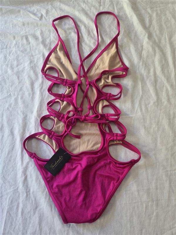 NWT Fredricks of Hollywood South Beach Strappy 1PC Pink Swimsuit 129936